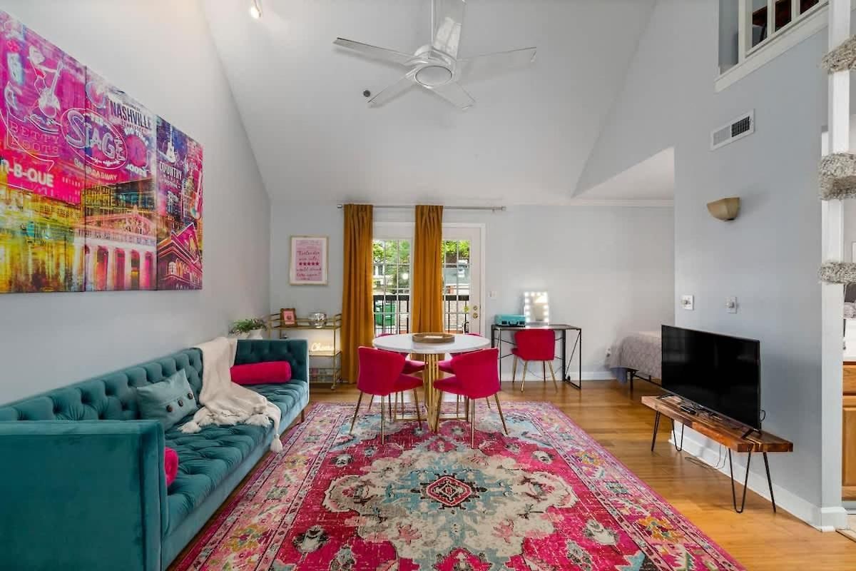 Holiday home Lainey's Loft By Local