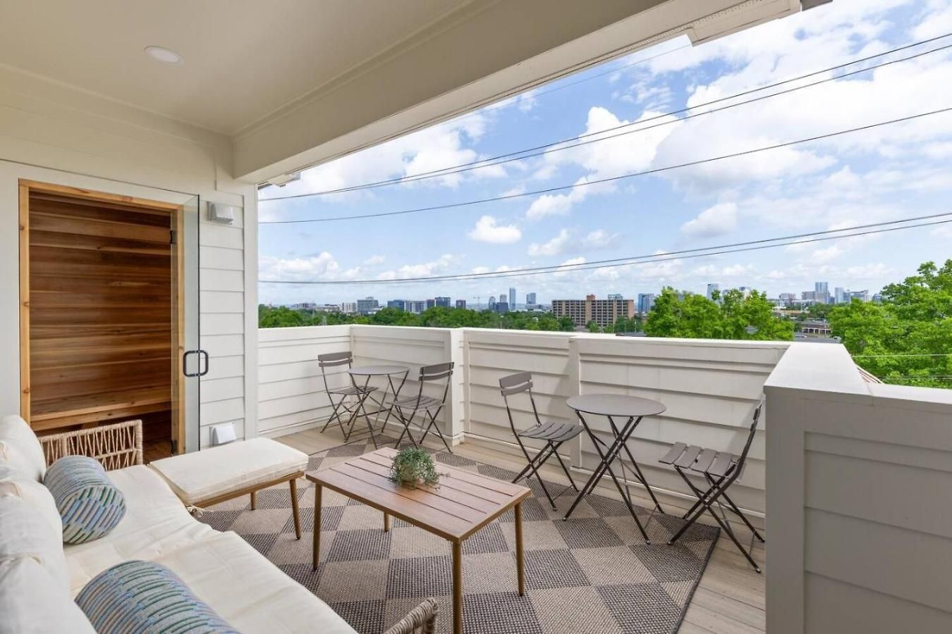 12 South With Rooftop Sauna, Wet Bar, And Two Car Garage Holiday home *