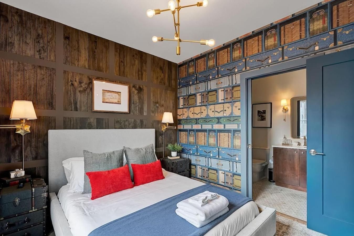 Elegant With Downtown Views Rooftop Hot Tub And Garage