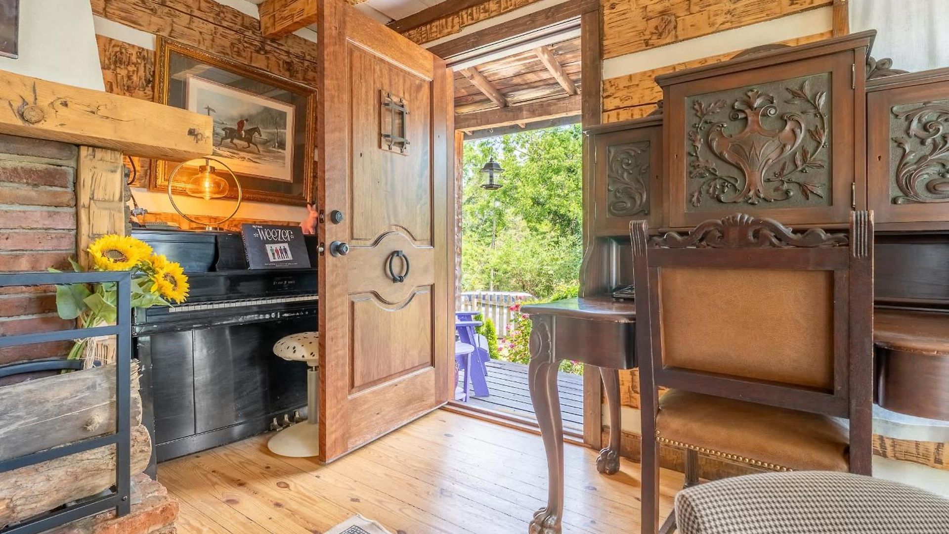The Magic Cottage- Artsy Escape With Hot Tub & Charm
