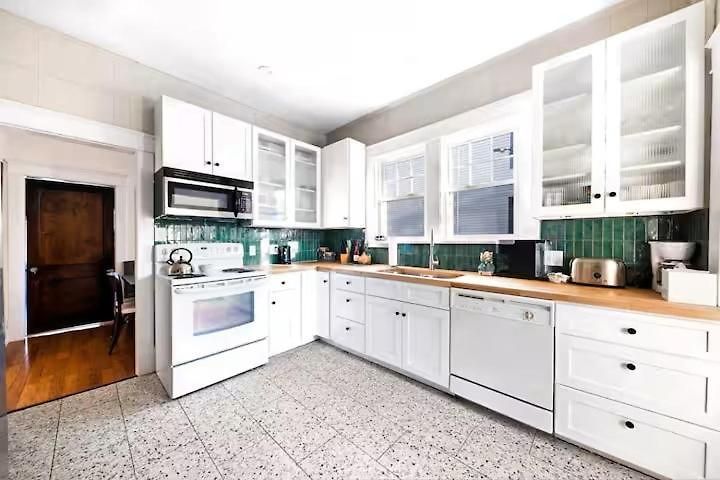 Minutes To Downtown - East Nash 4br,3ba Holiday home Nashville