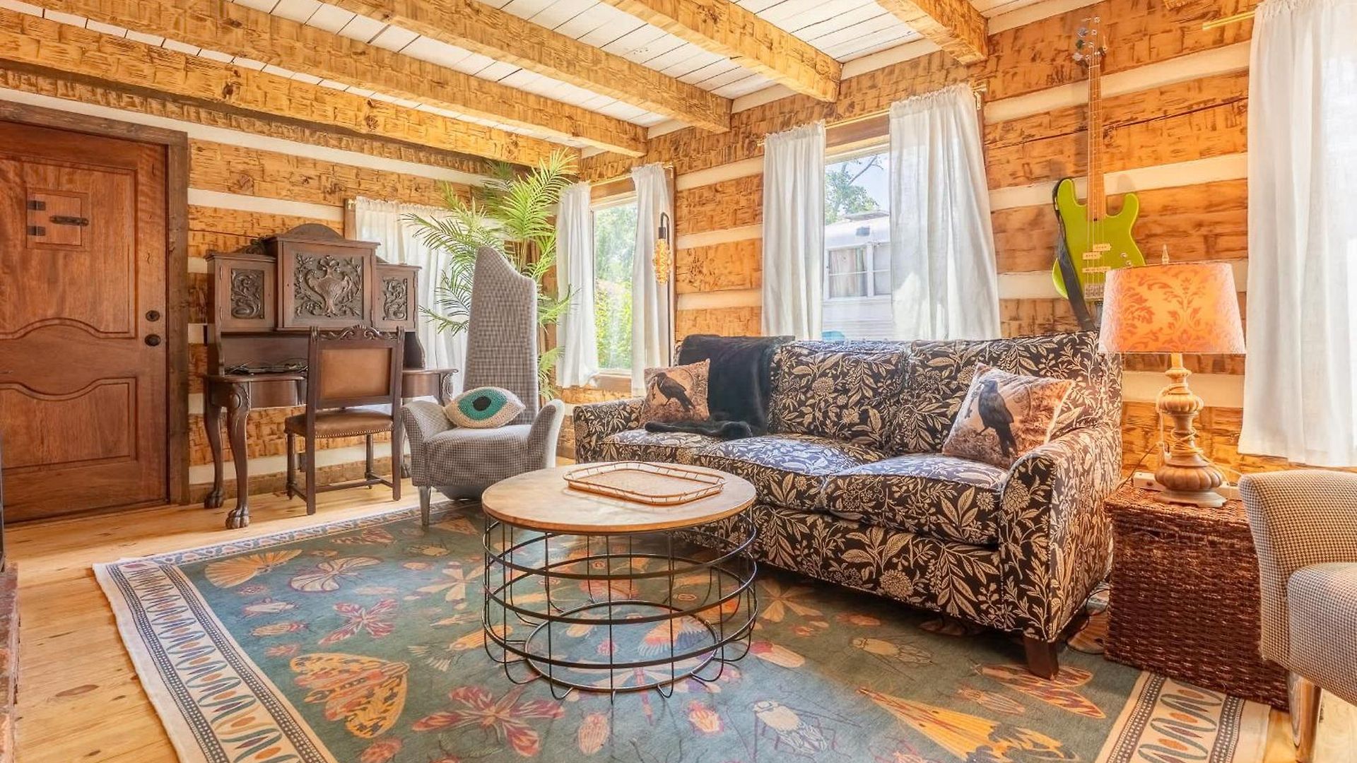 The Magic Cottage- Artsy Escape With Hot Tub & Charm Holiday home *