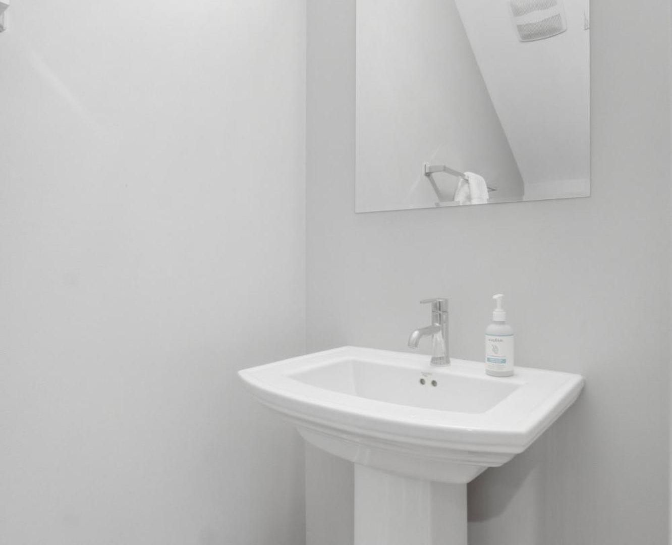 Brand New Retreat N Five Points Near Downtown Holiday home