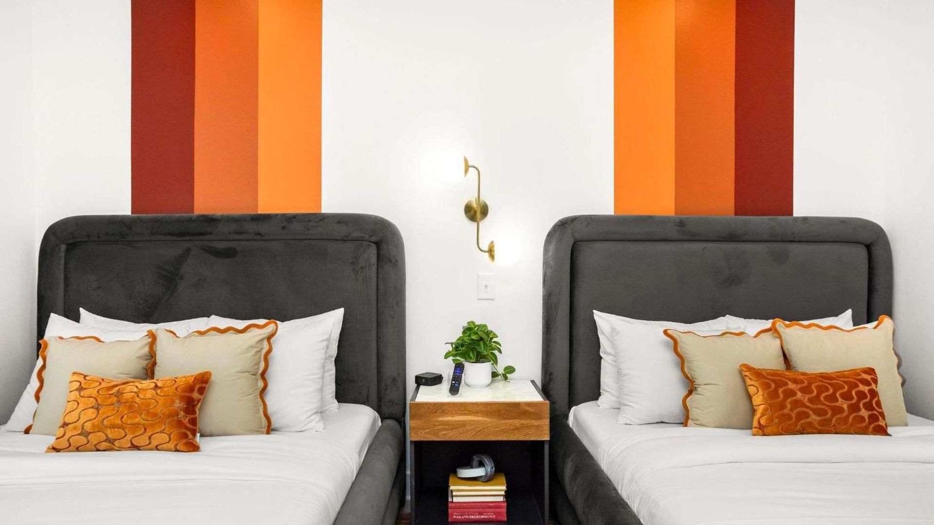 Holiday home Sleeps 24 2 Units Broadway Gulch 12 South