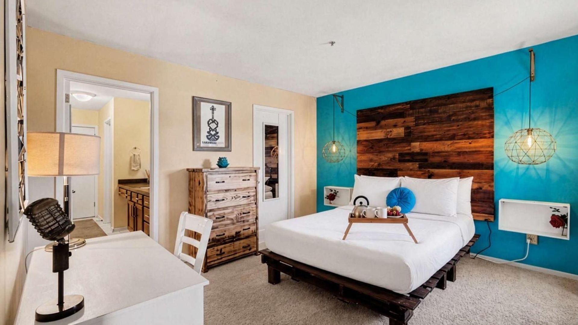 Flow - Pool - River Views - Mins To Broadway Holiday home Nashville