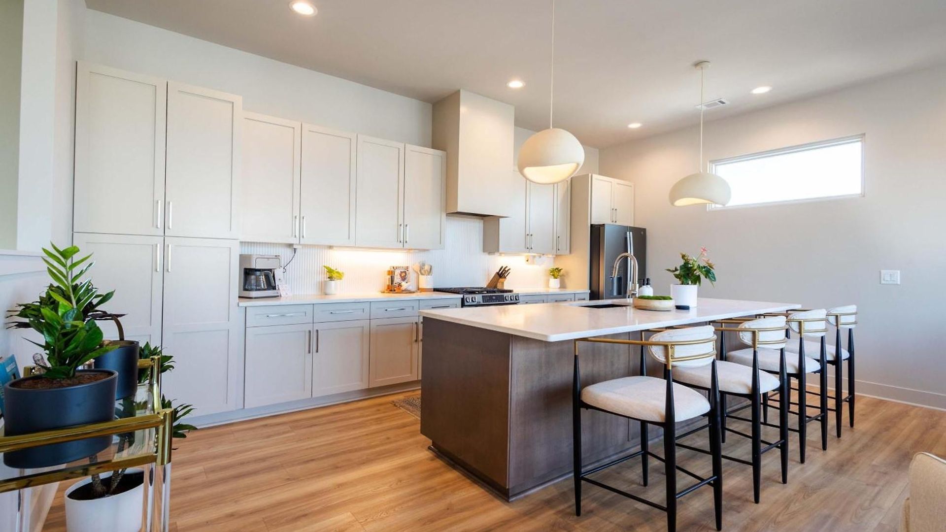 The Amenities | Heated Pool | 7 Mins-broadway * Nashville
