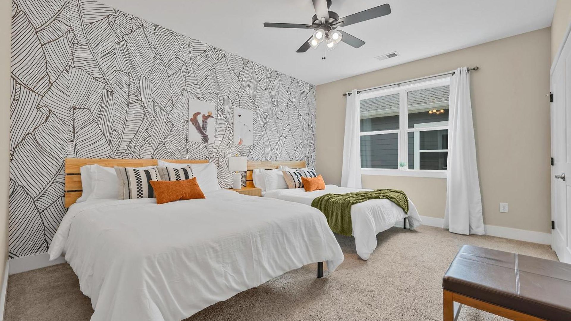 Holiday home 10 Mins To Broadway & Dt King Suites, Sleeps 12