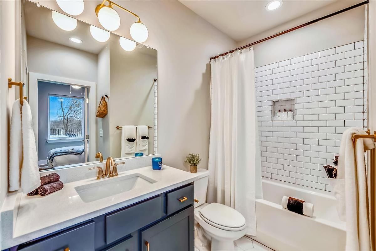 Holiday home 3 Townhomes Hot Tub & Rooftop Decks Nashville