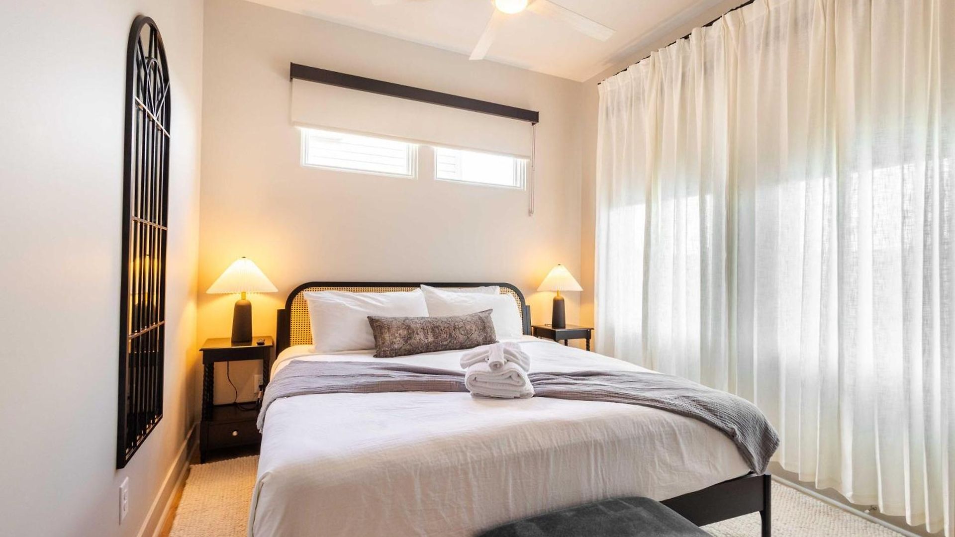 Heated Pool + Hot Tub + Sauna • 7 Min To Broadway Holiday home Nashville