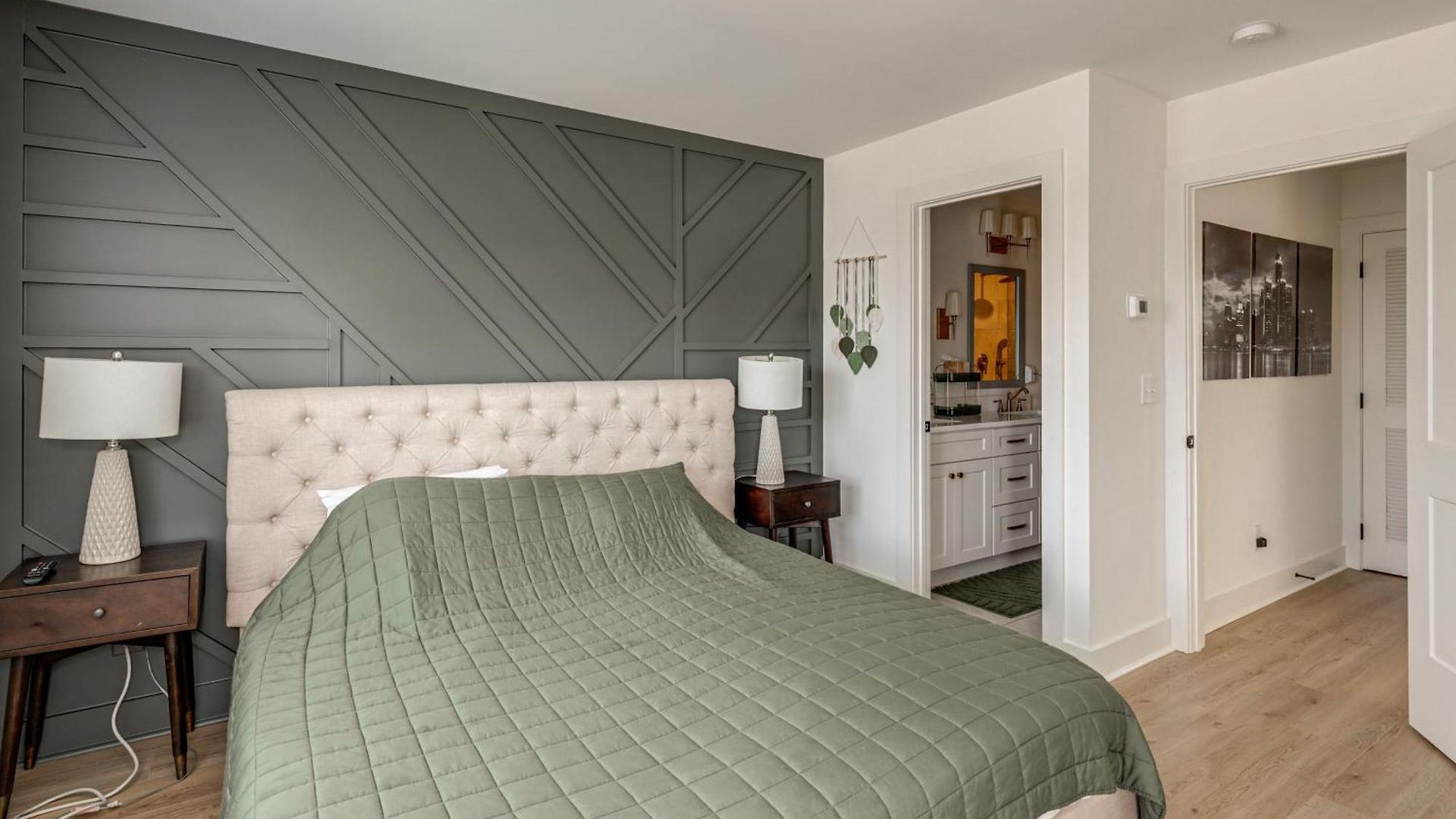 4 Mi To Broadway: Chic Townhome W/ Office! *
