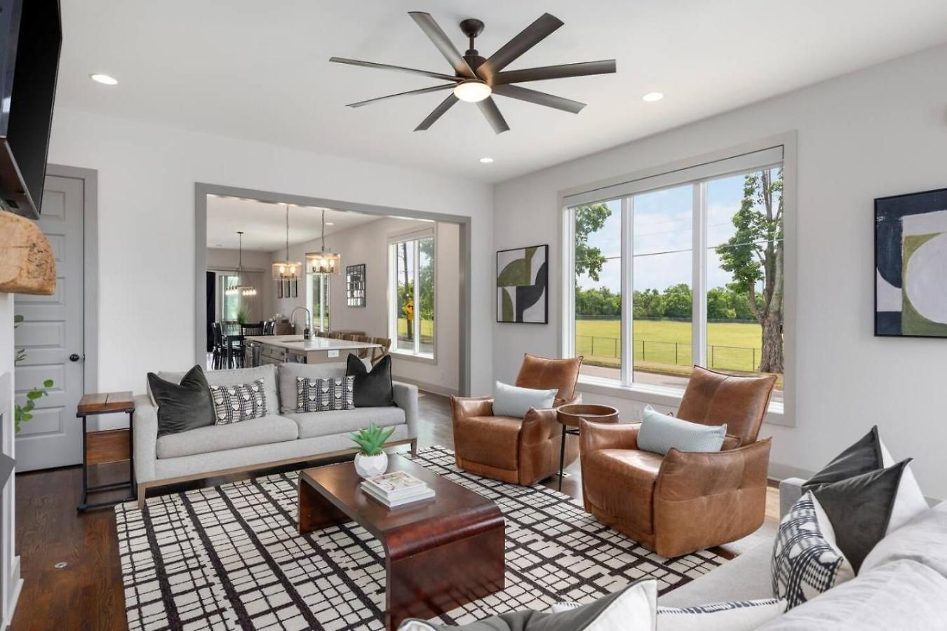 House With Rooftop Patio, Next To A Park, 3 Miles To Downtown Nashville