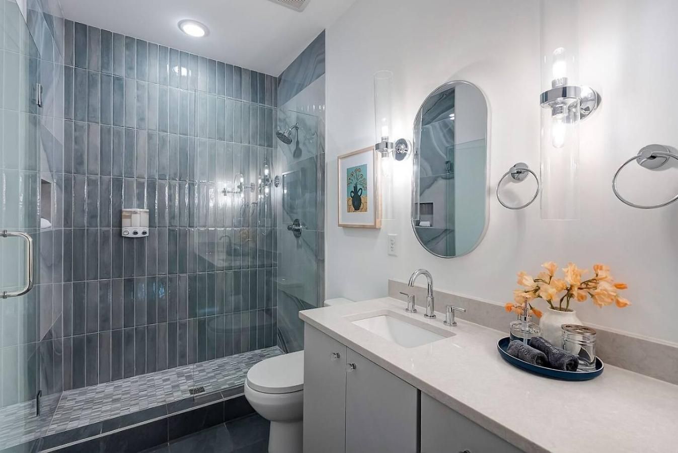 Elegant With Downtown Views Rooftop Hot Tub And Garage