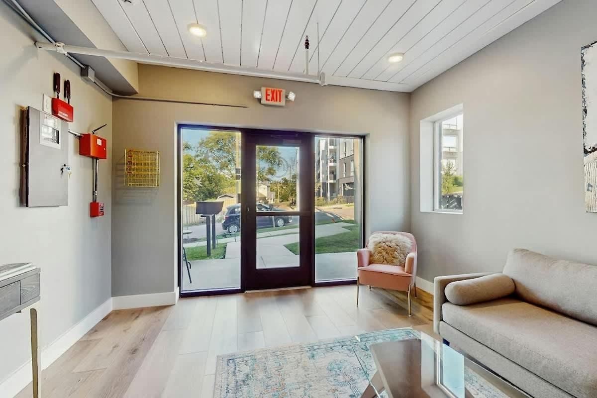 Downtown West End Retreat Near Broadway * Nashville