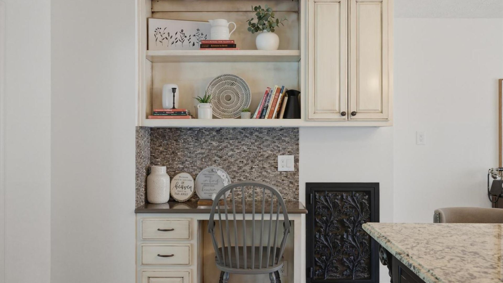 Holiday home Unwind By The Fireplace In North Nashville