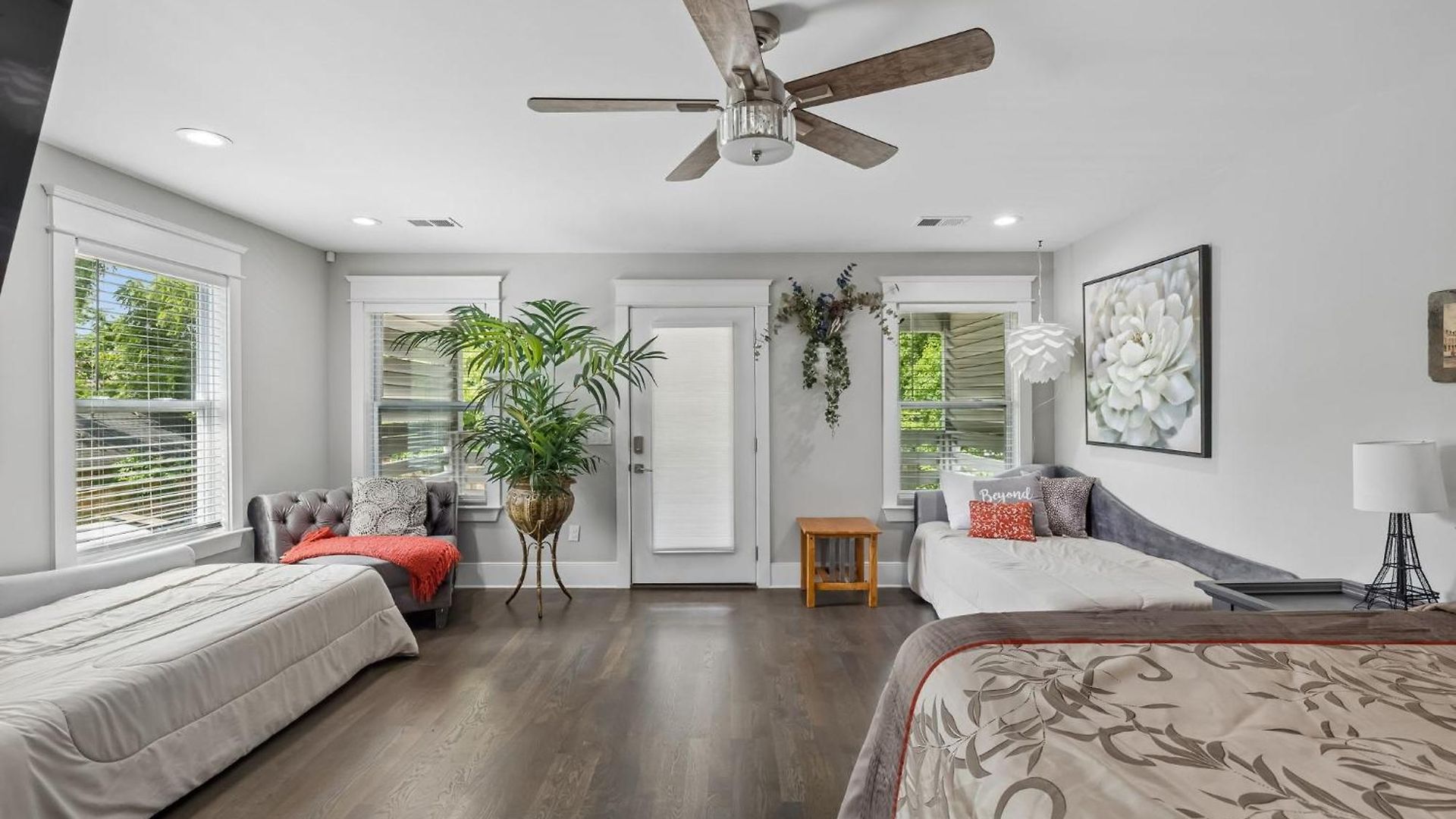 Holiday home In Style Spacious Nash Near Broadway