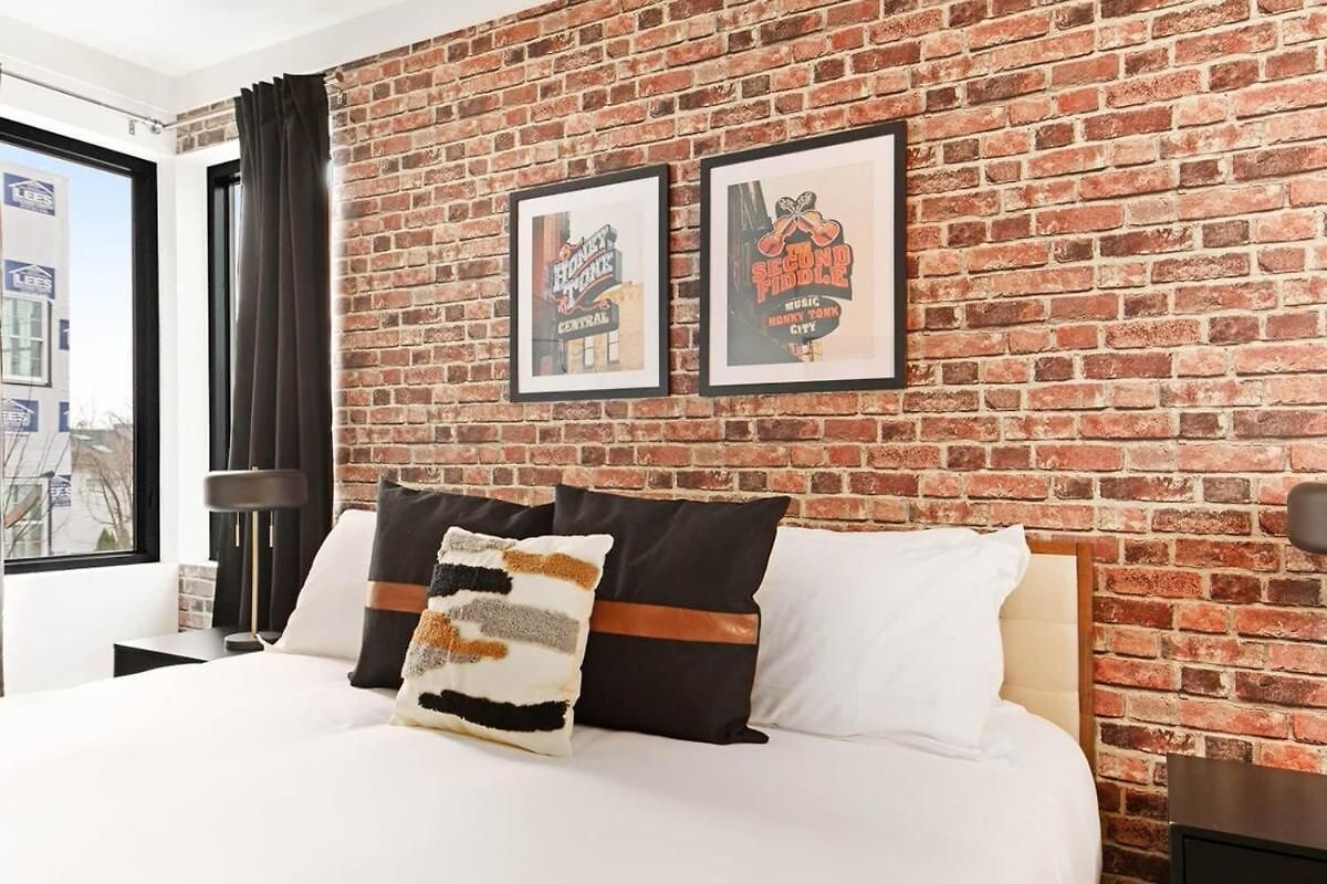 Holiday home The Duet - Rooftop Lounge - 5 Mins To Broadway *