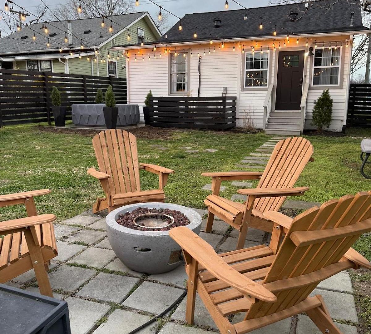 Holiday home Speakeasy. East Nash. Hot Tub. Mins To Broadway *