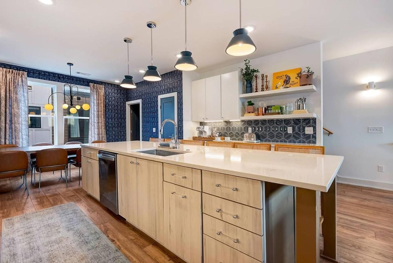 Holiday home Elegant With Downtown Views Rooftop Hot Tub And Garage Nashville