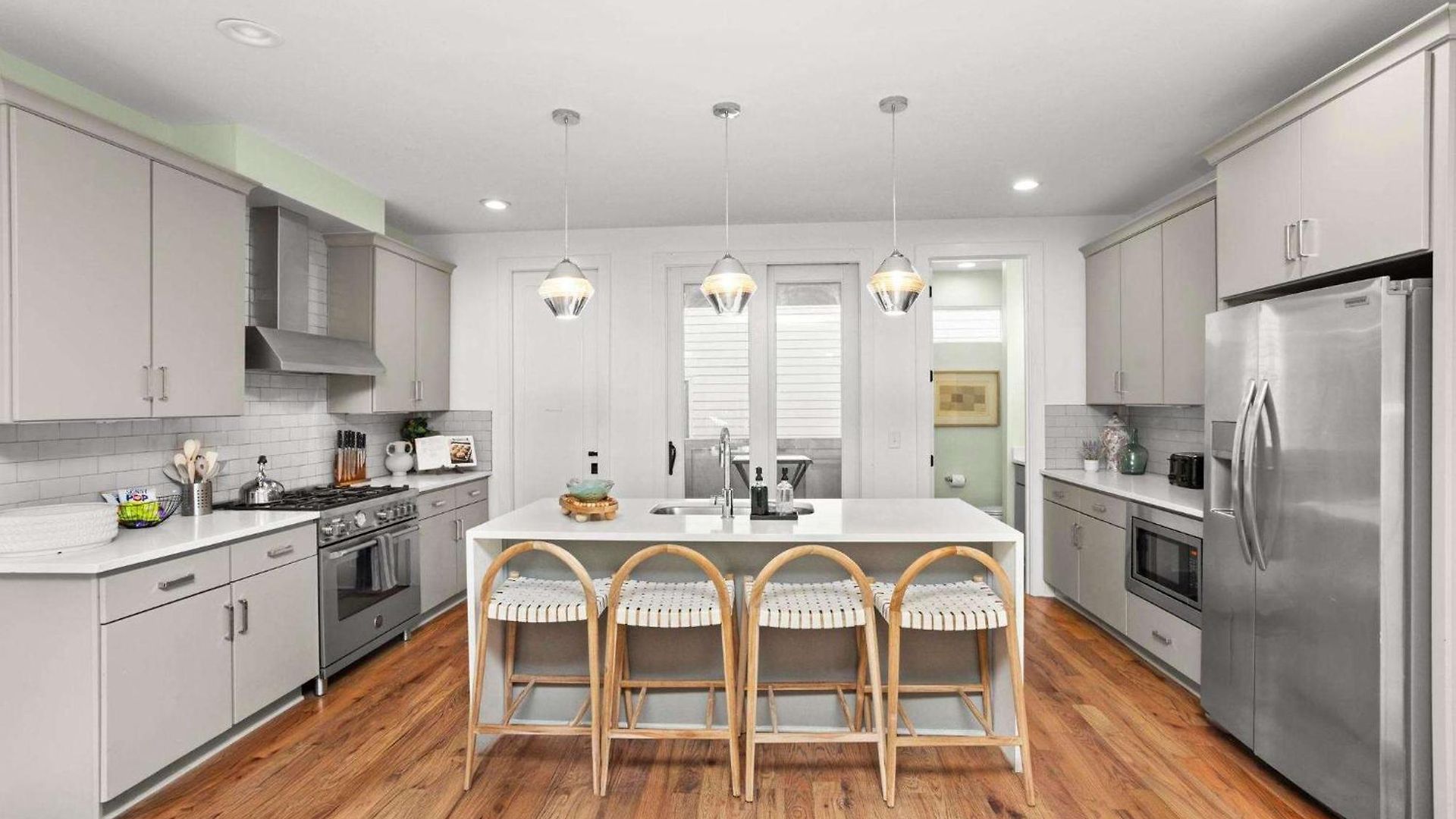 Sleeps 24 2 Units Broadway Gulch 12 South