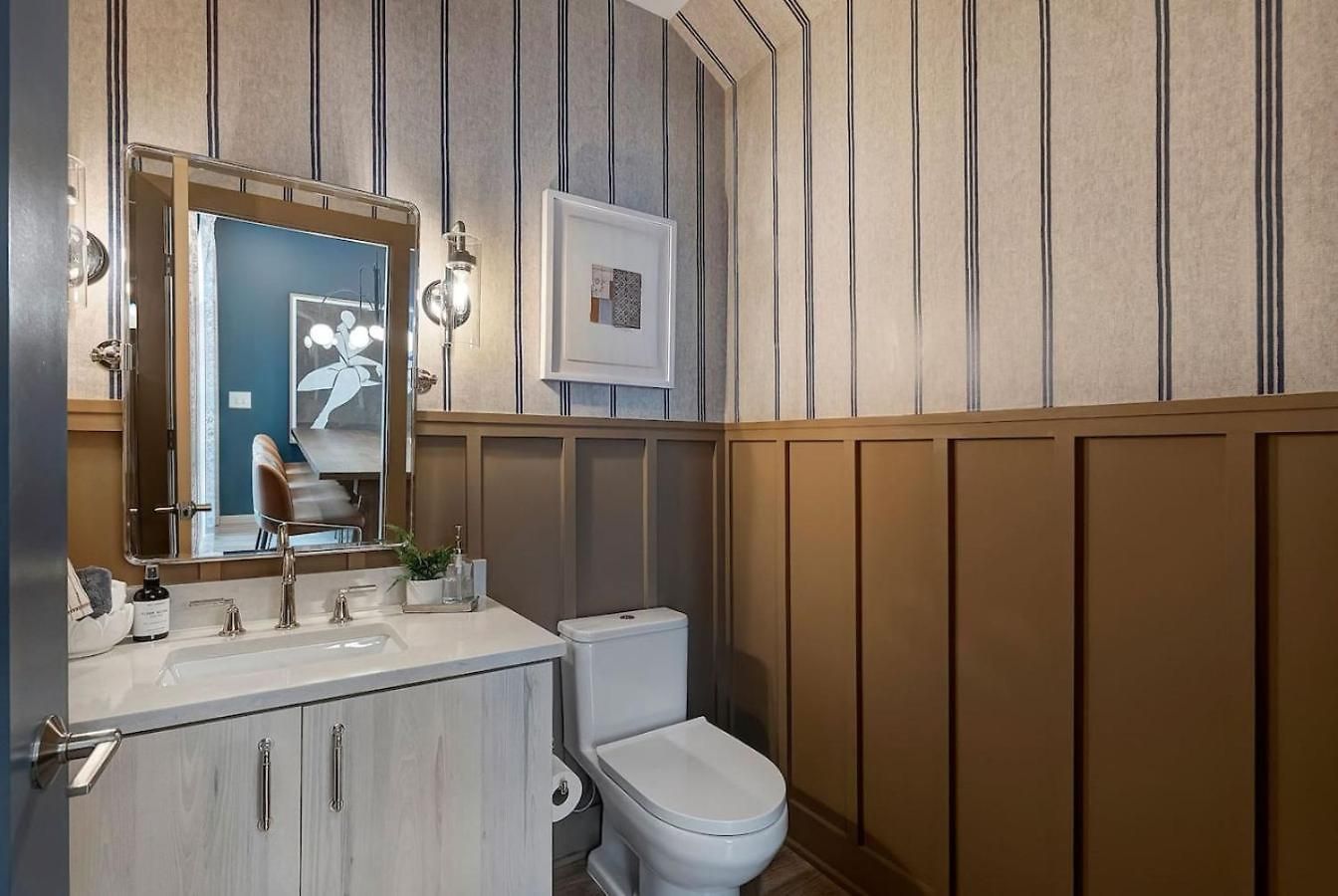 Holiday home Elegant With Downtown Views Rooftop Hot Tub And Garage Nashville