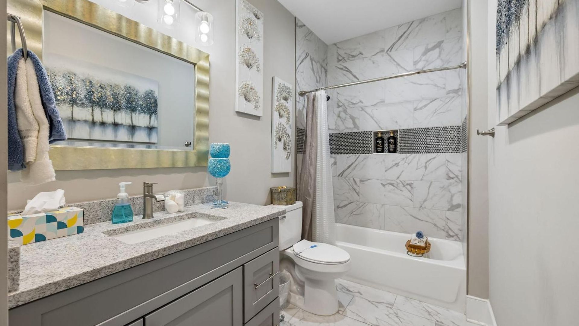 In Style Spacious Nash Near Broadway Nashville