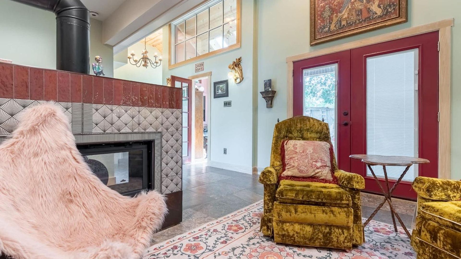 The Magic Cottage- Artsy Escape With Hot Tub & Charm Holiday home Nashville
