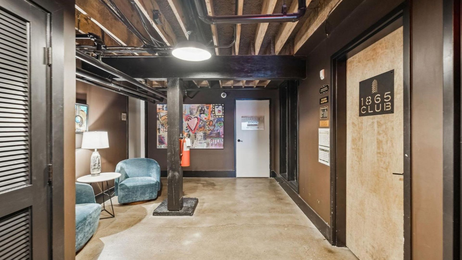 Luxury 2br Midtown Near Broadway & Pool Holiday home
