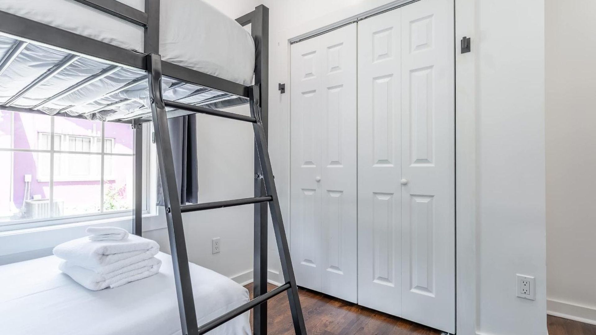 Holiday home The Northview Nook- Dog-friendly Retreat *