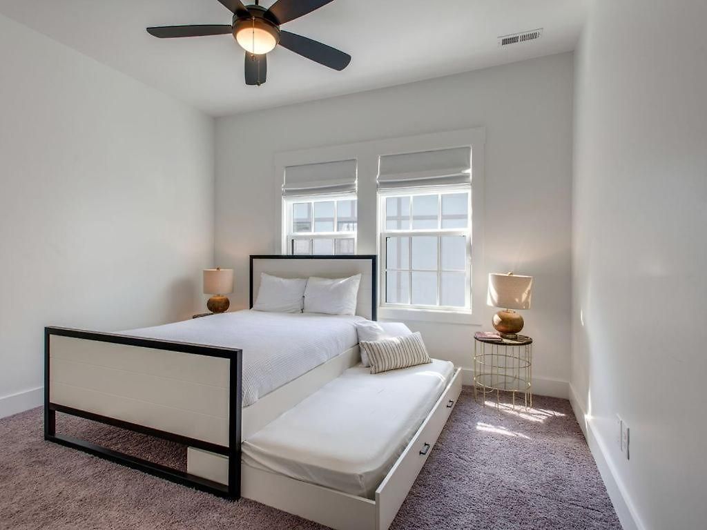 The Presley - Rooftop Hot Tub & Fire Pit With Views Holiday home Nashville