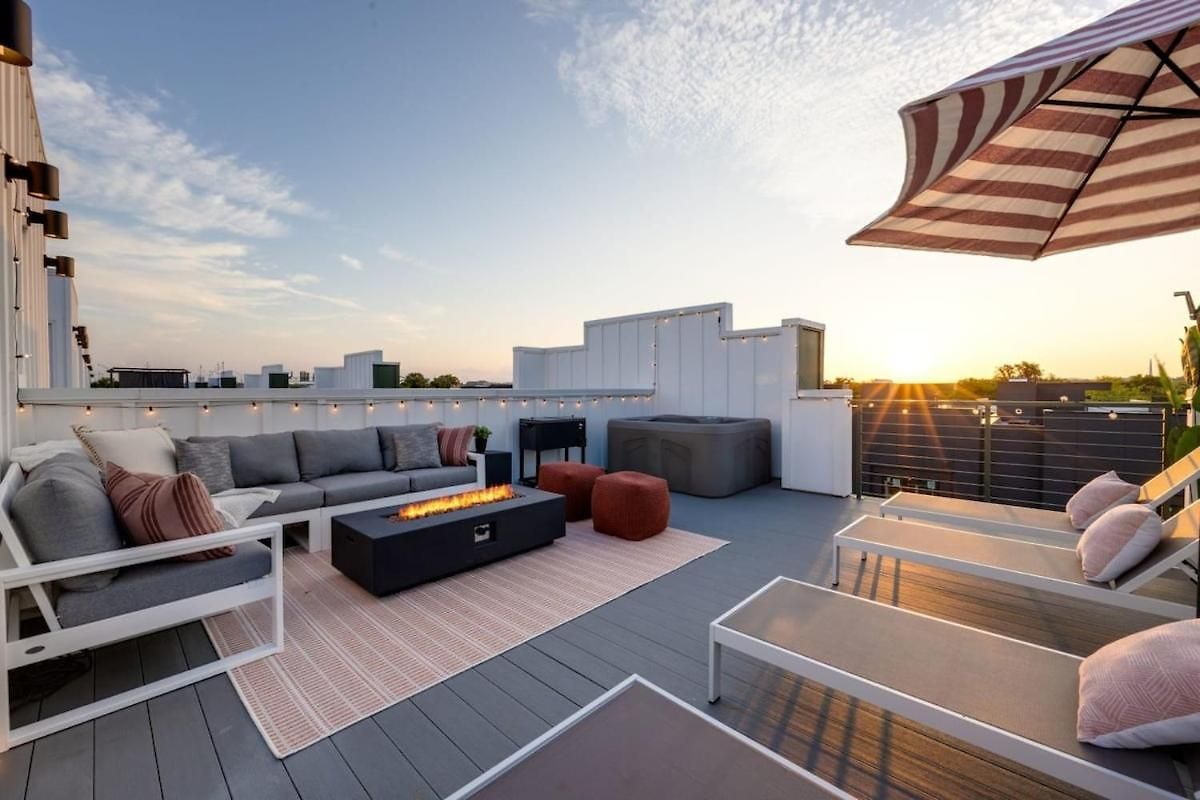 Wildflower - Rooftop Hot Tub - Game * Nashville