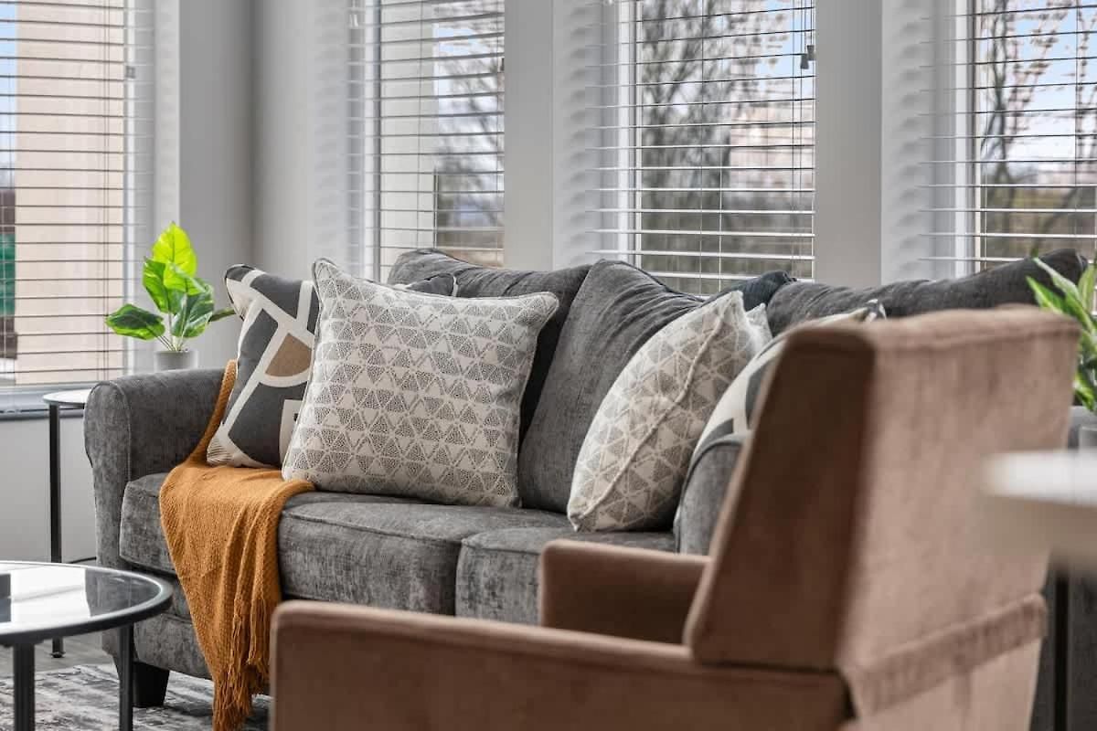 Holiday home Luxe 2br W Views Near Broadway & Music Row