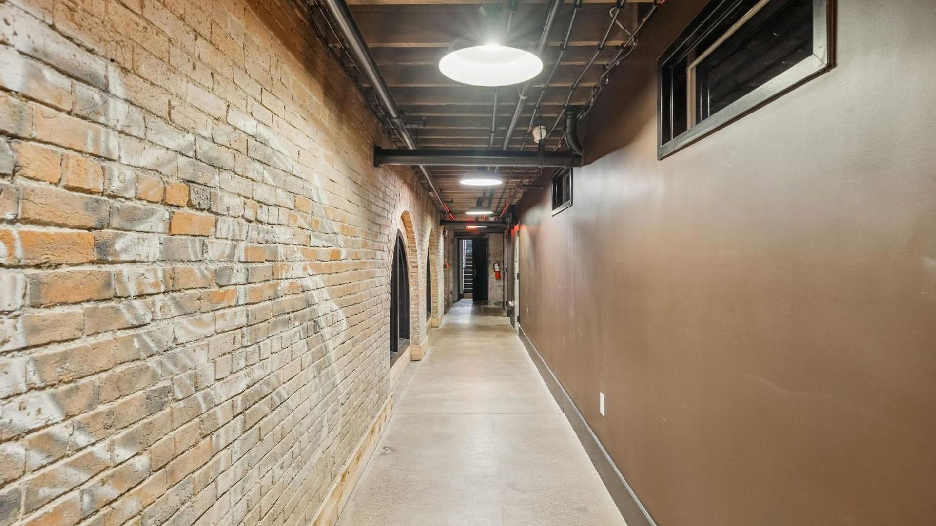 Luxury 2br Midtown Near Broadway & Pool * Nashville