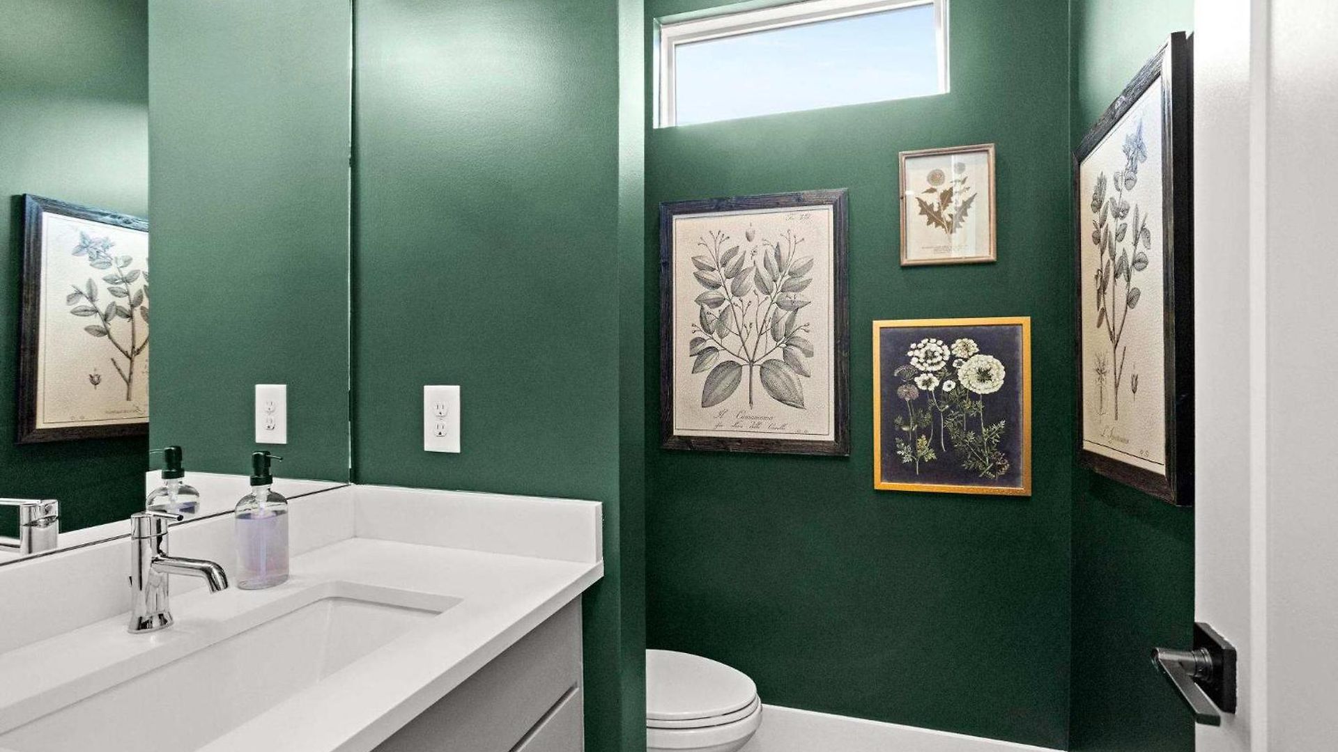 Holiday home 2 Units Sleeps 24 Nashville's Location Nashville