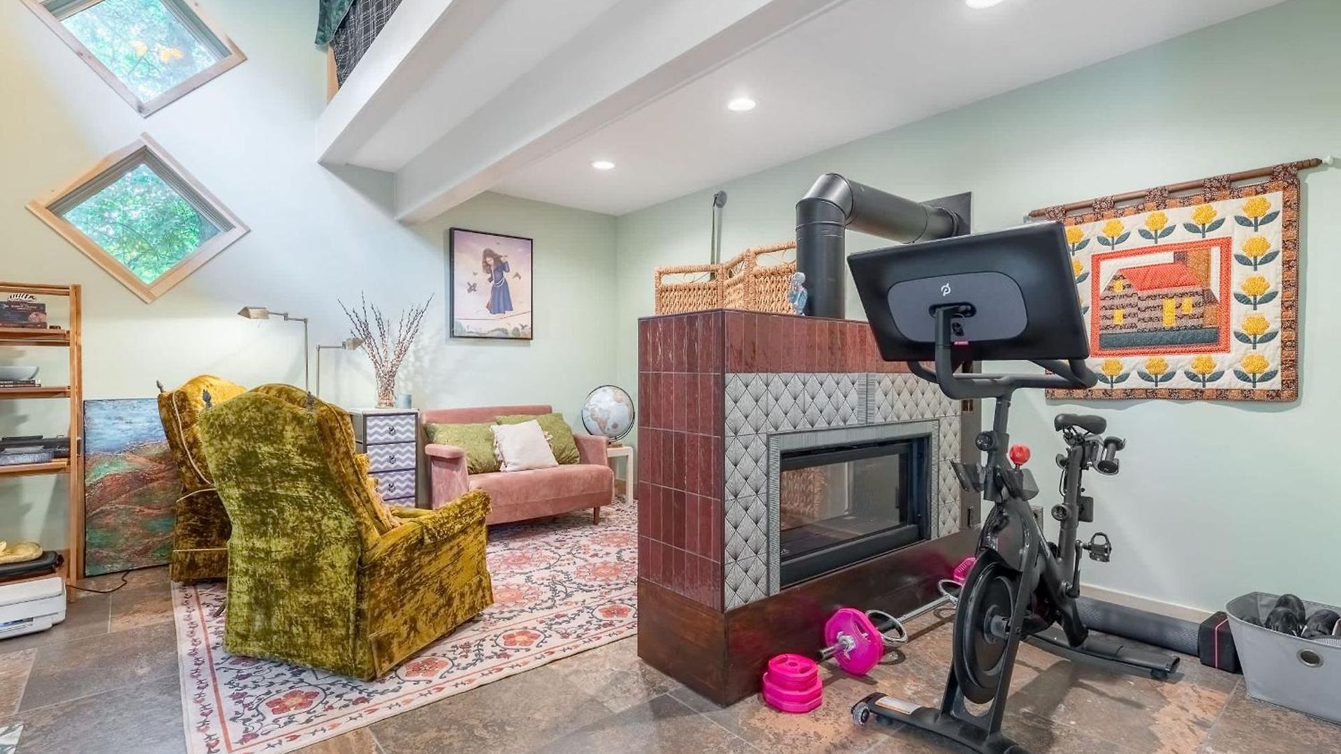 The Magic Cottage- Artsy Escape With Hot Tub & Charm