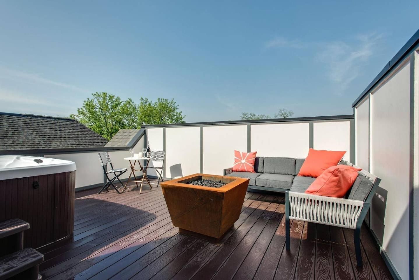 The Presley - Rooftop Hot Tub & Fire Pit With Views Holiday home Nashville
