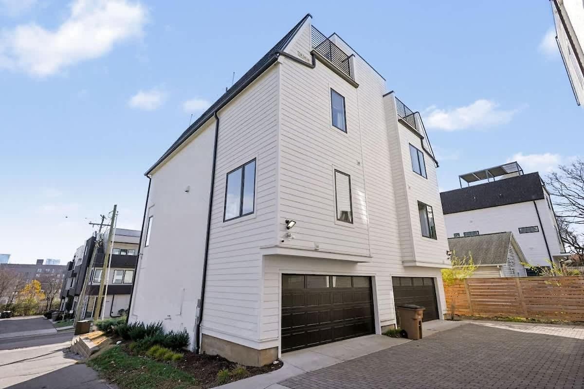 Holiday home Rodeo - Rooftop Patio - Minutes To Broadway *