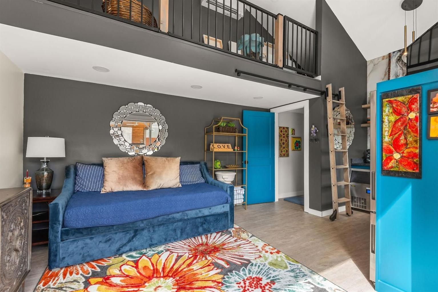 Holiday home The Blue Note - Luxe Outdoor Retreat & Pool - Close To Downtown