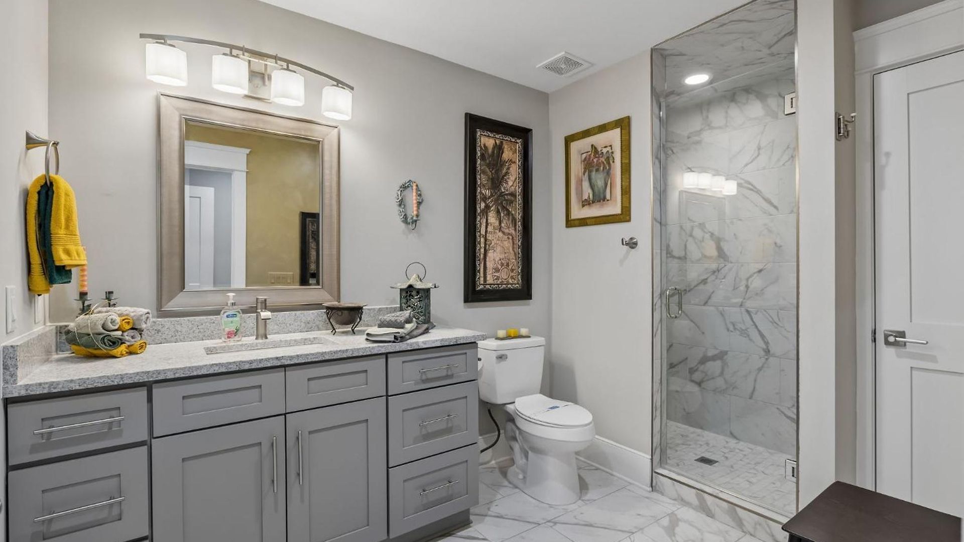 Holiday home In Style Spacious Nash Near Broadway