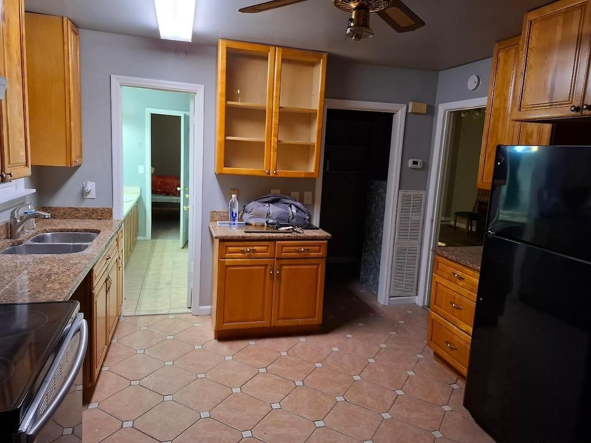 Old School Cool 3br Minutes To Downtown Holiday home *