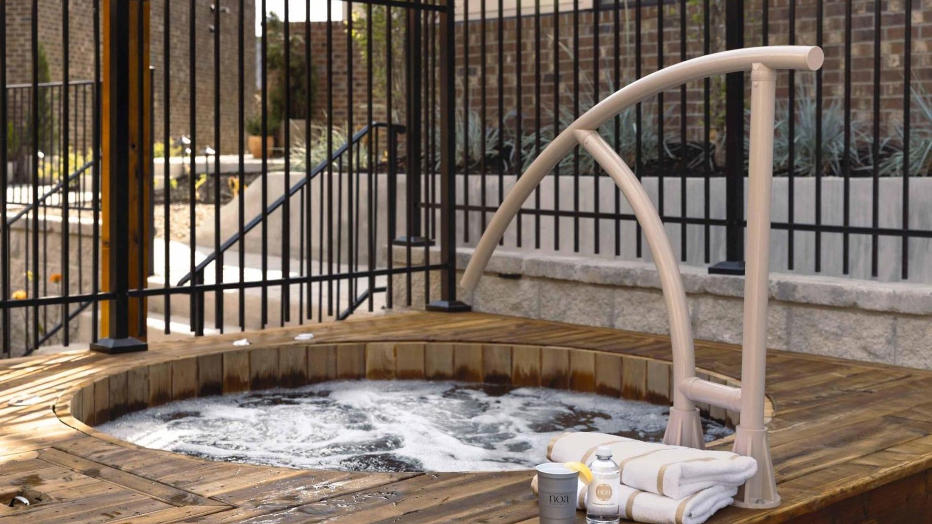 Wellness Escape | Gym, Cold Plunge, Sauna & Pool *