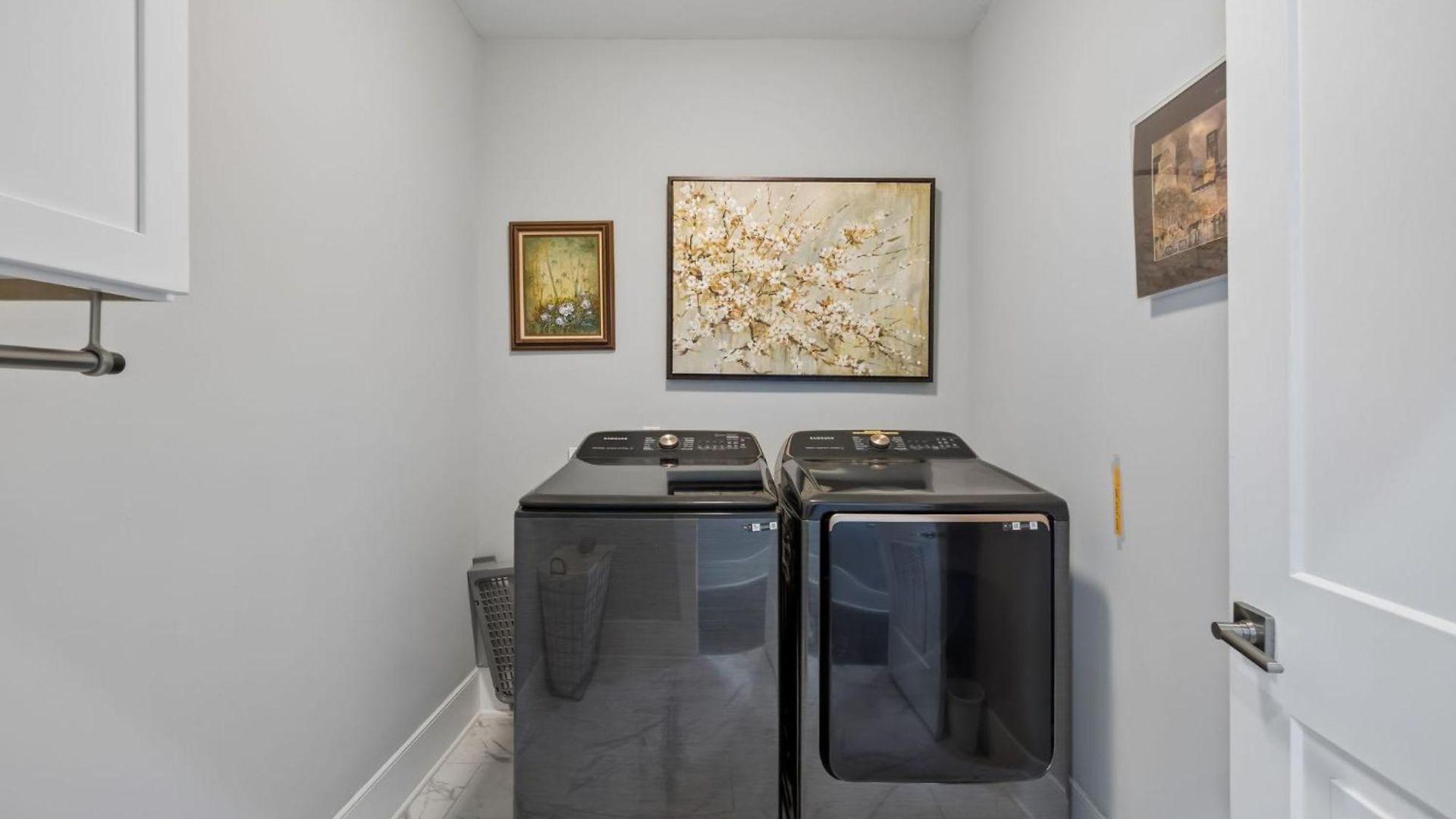 In Style Spacious Nash Near Broadway Holiday home