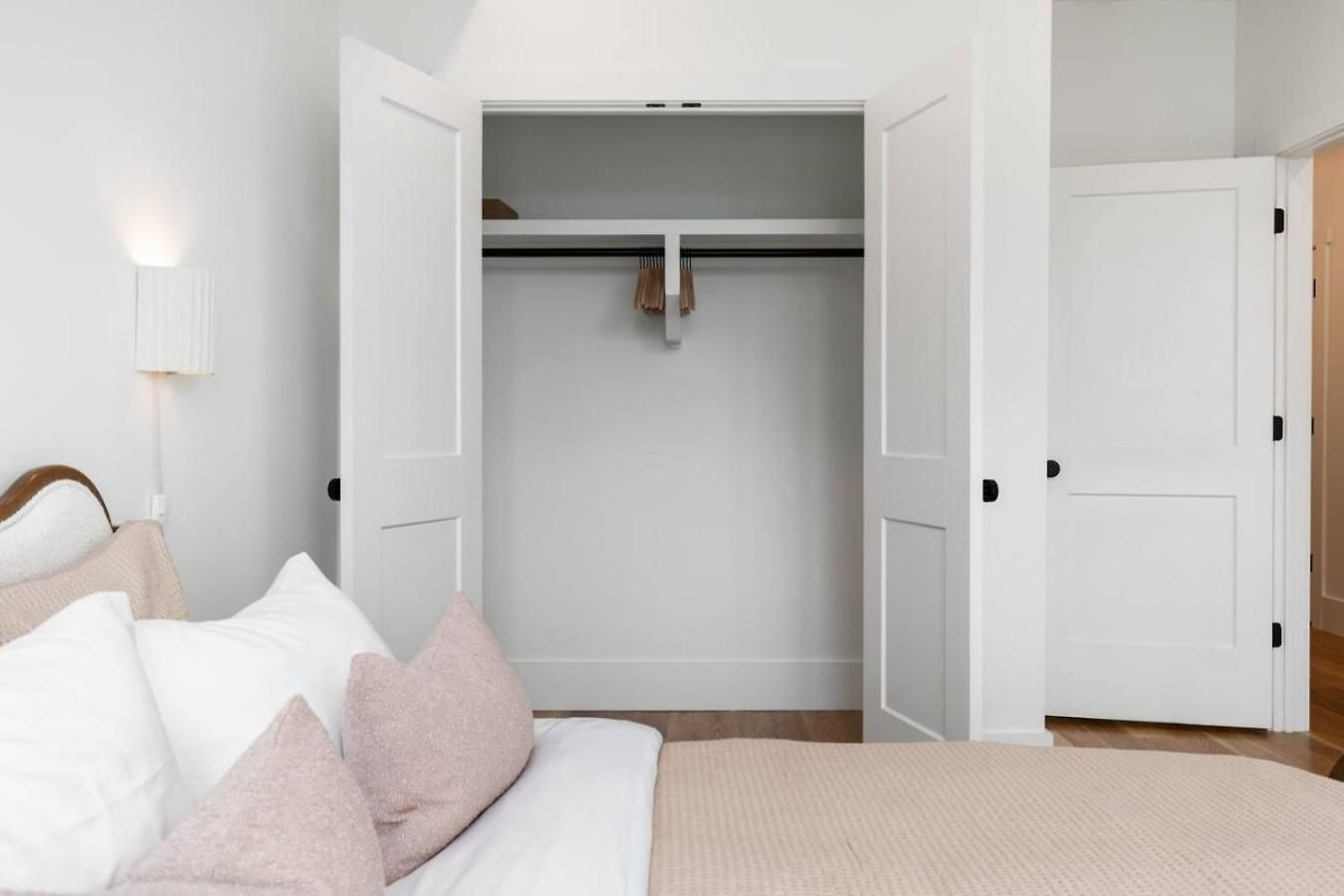 12 South With Rooftop Sauna, Wet Bar, And Two Car Garage Holiday home *
