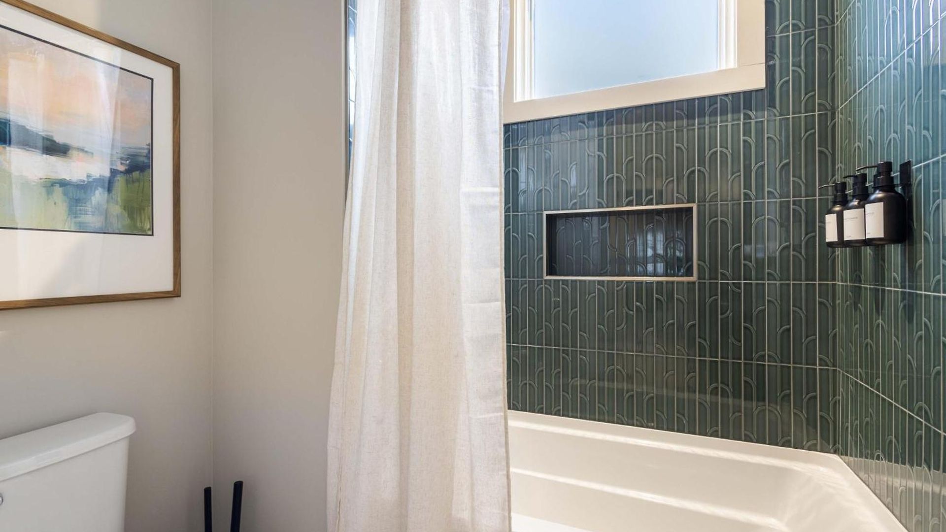 Modern Comfort | Pool, Fitness & Firepit Holiday home Nashville