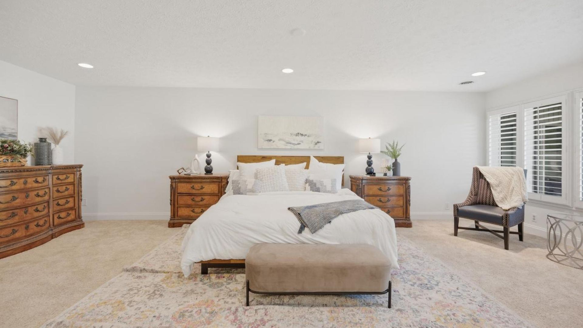 Unwind By The Fireplace In North *