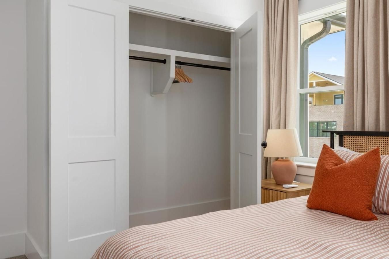 12 South With Rooftop Sauna, Wet Bar, And Two Car Garage Holiday home *