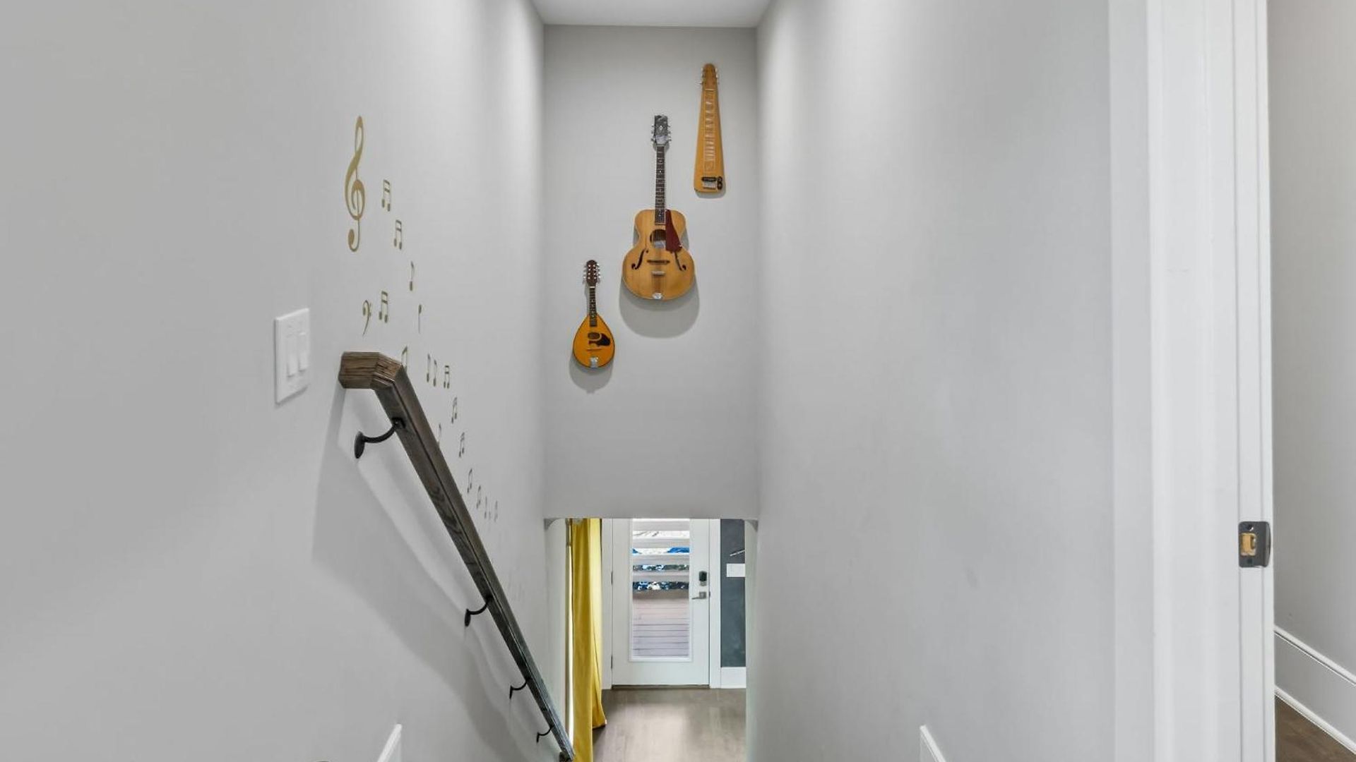 In Style Spacious Nash Near Broadway Holiday home