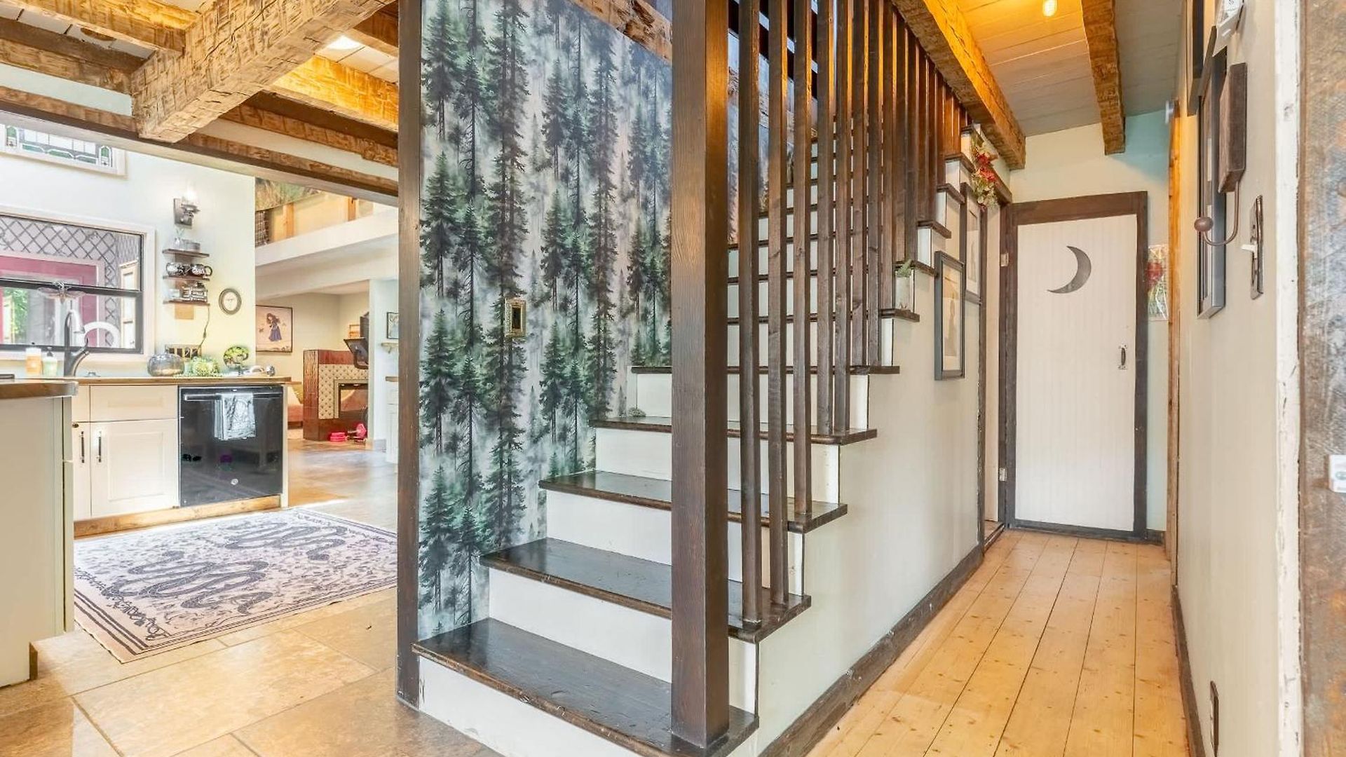 The Magic Cottage- Artsy Escape With Hot Tub & Charm Holiday home Nashville