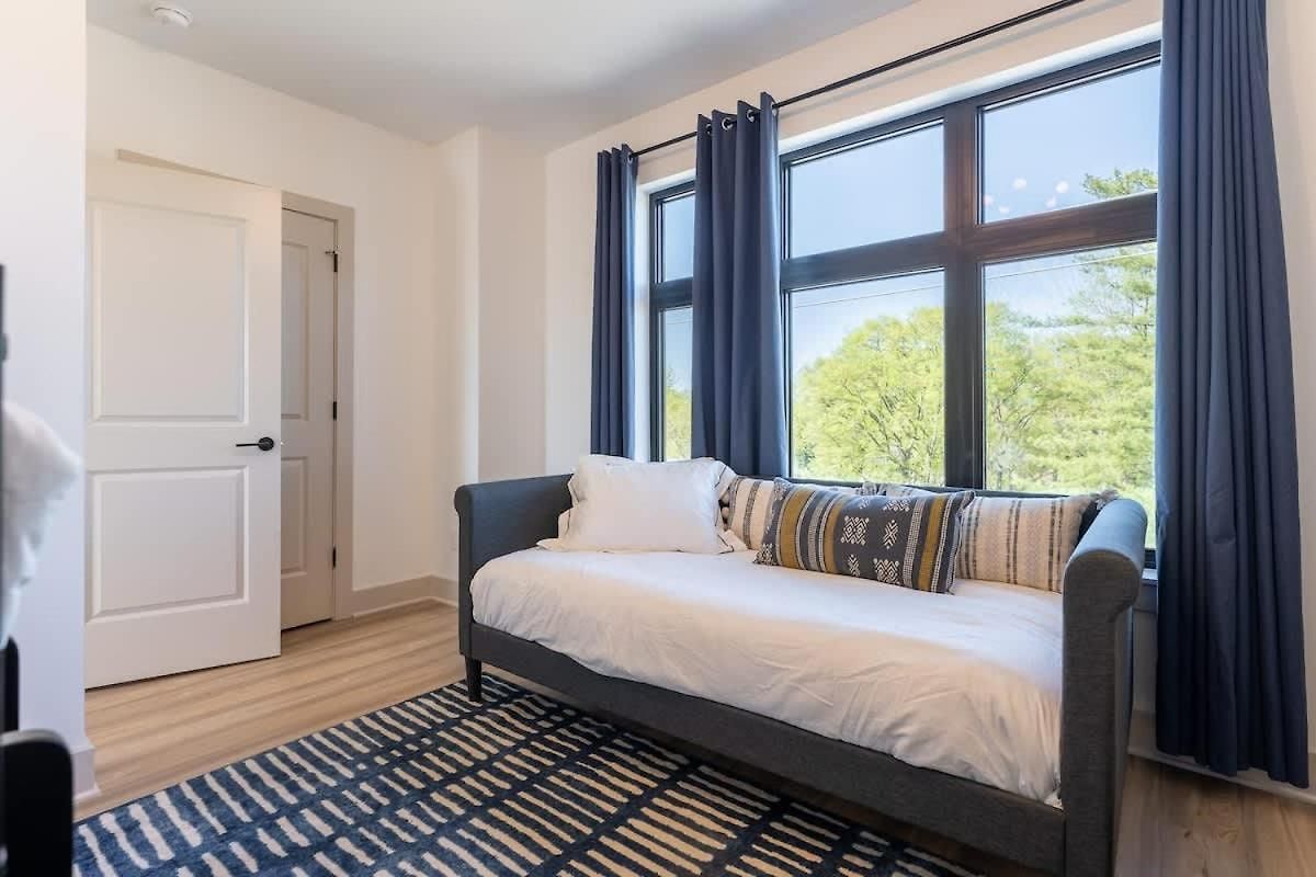 Holiday home The Jailhouse Rock By Local Nashville