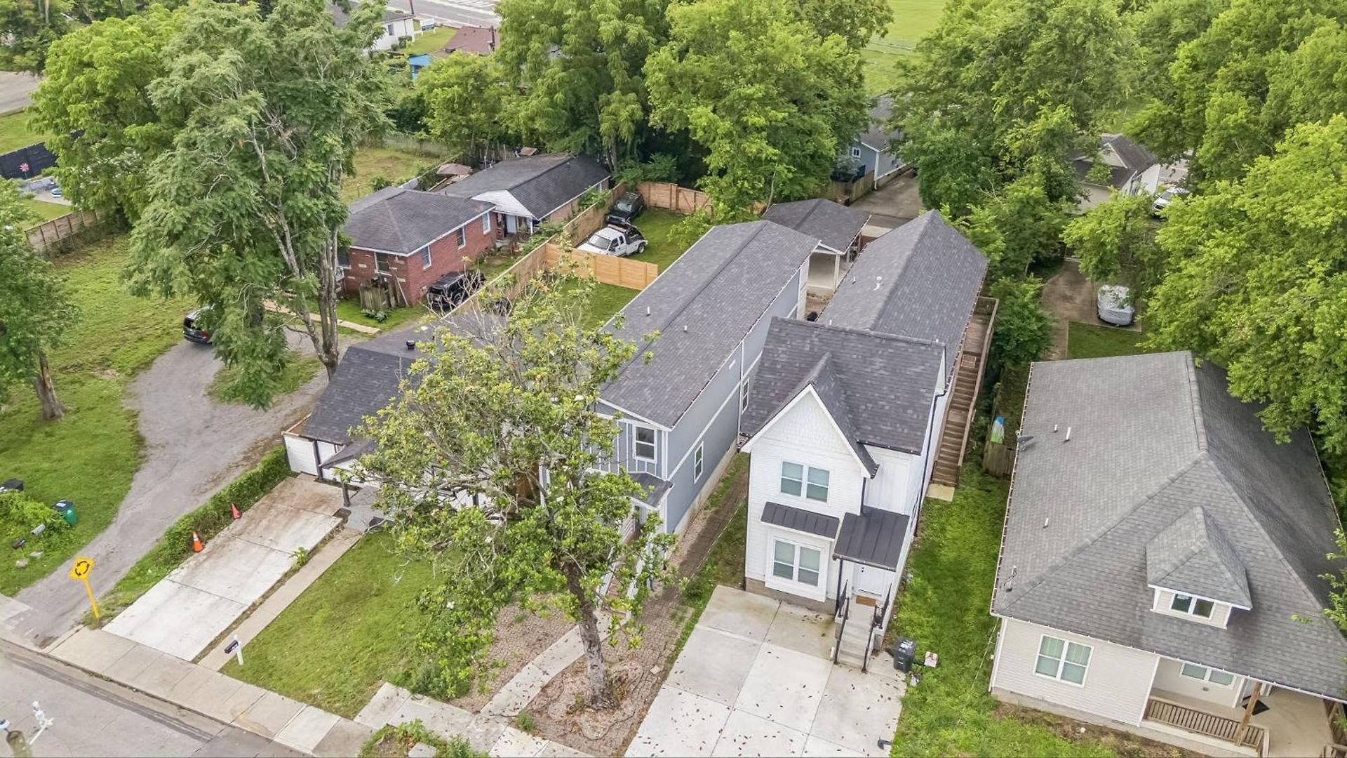 In Style Spacious Nash Near Broadway Holiday home Nashville