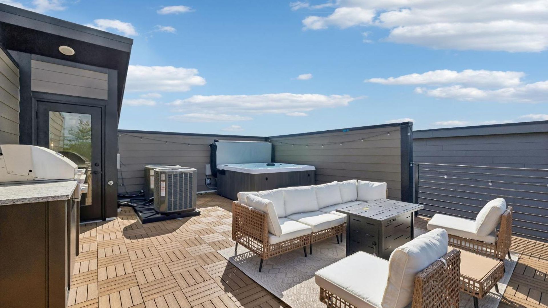 Holiday home Fancy Townhouse With Rooftop Hot Tub & Fireplace Nashville